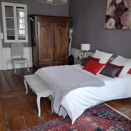 Apartment Darmateur Port De 17 Eme Siecle *